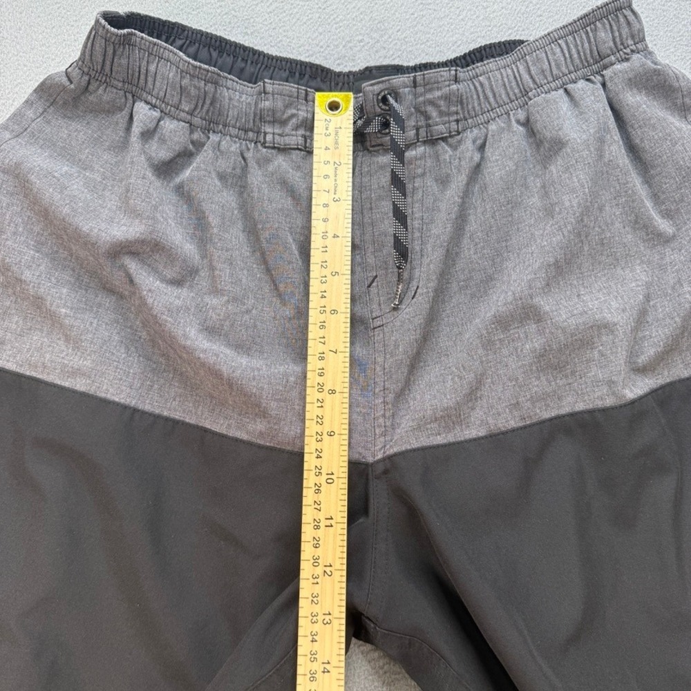 Nike Swim Trunks Board Shorts Regular Fit XL Gray Black Colorblock Drawstring - Picture 6 of 14
